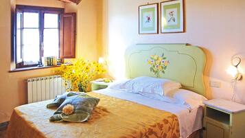 Apartment | 1 bedroom, individually furnished