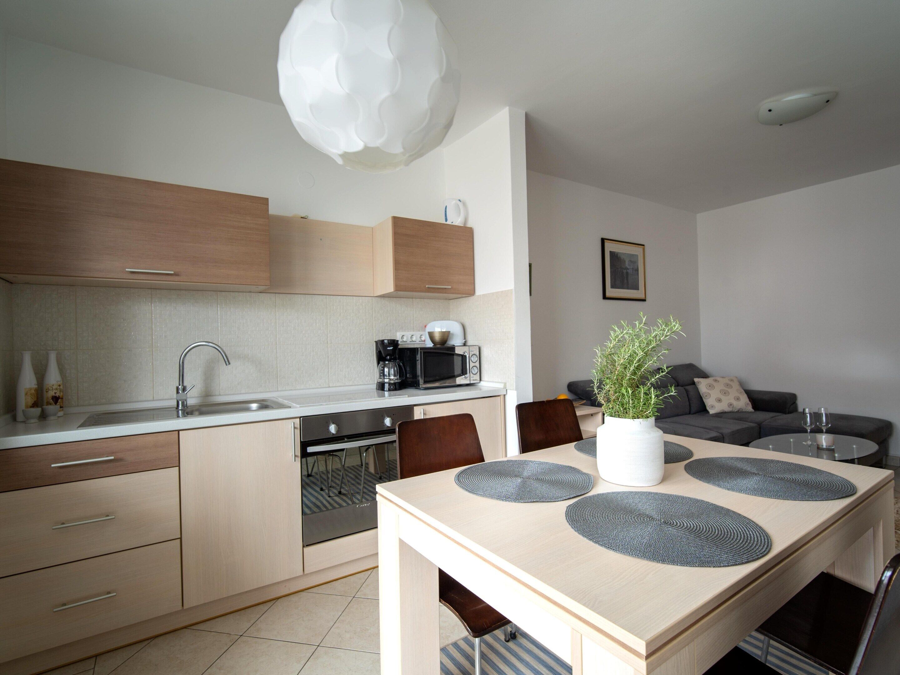 Apartment | Private kitchen