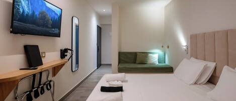 Superior Double Room, Balcony, City View | Egyptian cotton sheets, premium bedding, pillowtop beds, in-room safe
