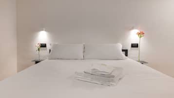 1 bedroom, internet, bed sheets
