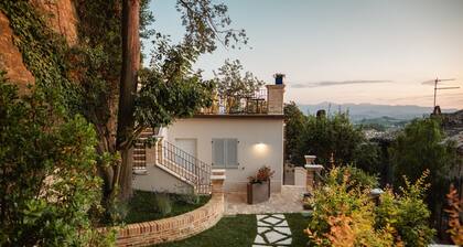 OGNISSANTI GUESTHOUSE - SIBILLINI DEPENDANCE Double-bed room with private bathroom and Turkish bath