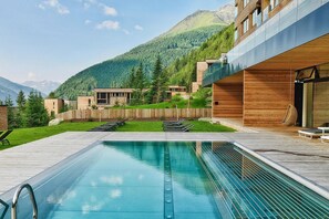 Chalet | Pool - Chalet Resort in Kals am Grossglockner (Kals am Grossglockner)