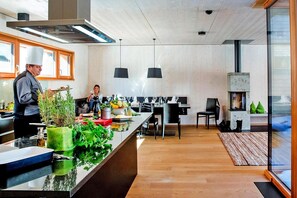 Chalet | Dining - Chalet Resort in Kals am Grossglockner (Kals am Grossglockner)