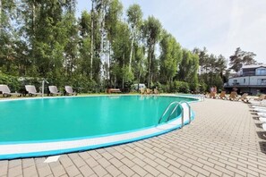 Lejlighed | Pool | Udendørs pool