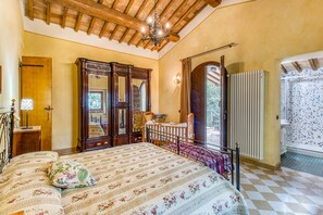 別墅 | 5 間臥室、網路服務