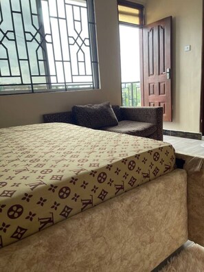 1 bedroom, iron/ironing board, WiFi, bed sheets - Havenhideout (Dar es Salaam)