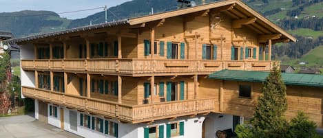Apartment | Exterior