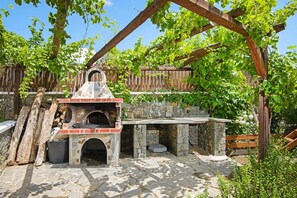 House | Interior detail - Holiday Home in Kiotari With a Swimming Pool (Rhodes)