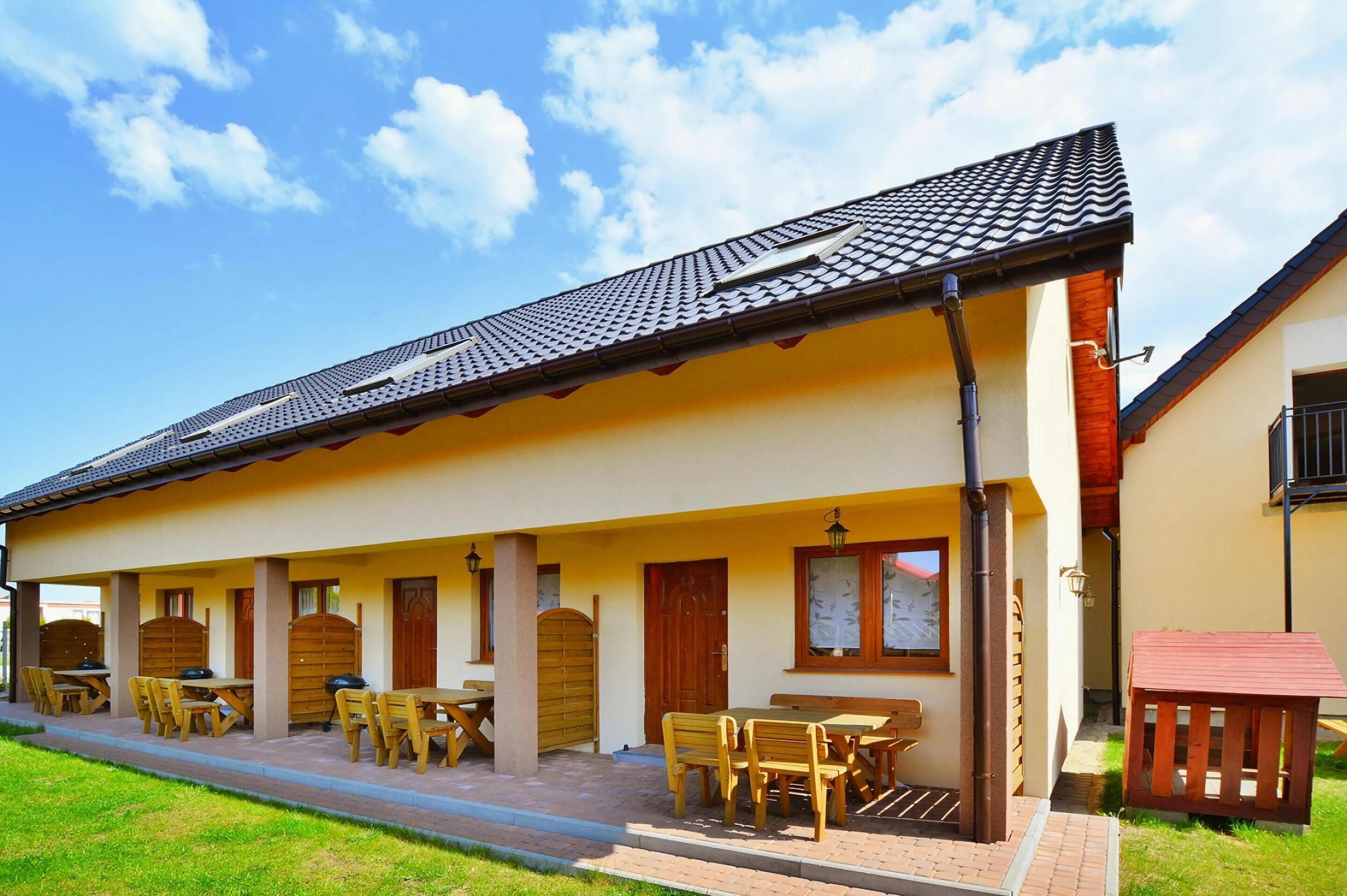 House | Outdoor dining