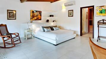 Villa | 4 bedrooms, individually furnished