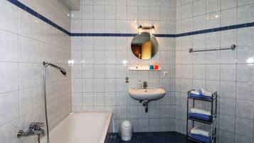 Apartment | Badezimmer