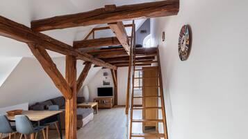 Apartment | Living room