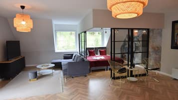 Apartment | Living area