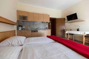 Apartment | 1 bedroom, bed sheets - Apartment in St. Georgen Near Kreischberg (Sankt Georgen am Kreischberg)
