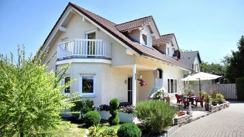 House | Exterior
