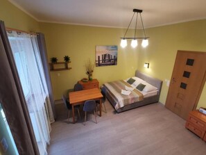 Apartment | Dining - Comfortable Holiday Apartment, Grzybowo (Kolobrzeg)