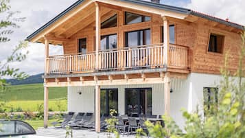 Chalet | Exterior