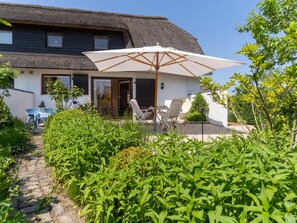 Exterior - Thatched Roof House in St.peter Ording (St. Peter-Ording)