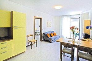 Apartment | Dining - Residence Villaggio Lido del Sole 1, Bibione (San Michele al Tagliamento)