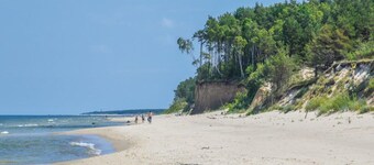 Kolczewo Cottage With BBQ & Garden