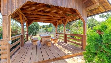 House | 6 bedrooms, Internet