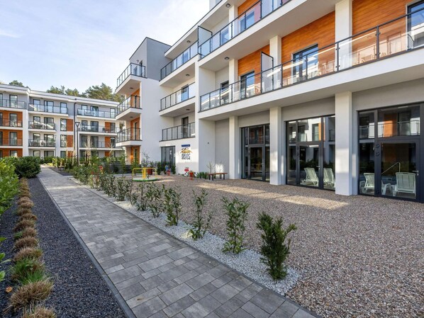 Apartment | Exterior - Comfortable Apartment, Pool, Close to the Beach (Rewal)