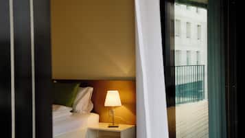 Standard Double Room | Hypo-allergenic bedding, desk, laptop workspace, blackout drapes