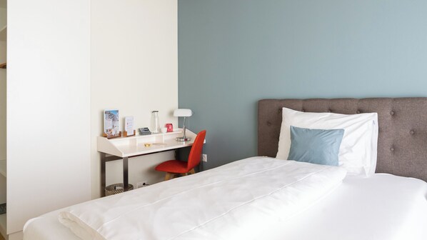 Superior Single Room | Hypo-allergenic bedding, desk, laptop workspace, blackout drapes
