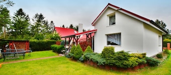 Spacious Cottage, Idyllic Right on the Lake, Spore