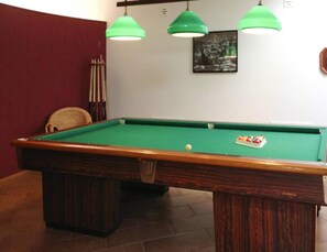 Apartment | Games room