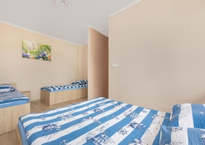 1 bedroom, individually furnished, bed sheets - Apartment in Niechorze Near Baltic Beach (Rewal)