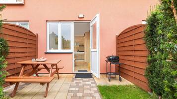 Apartment | Reception