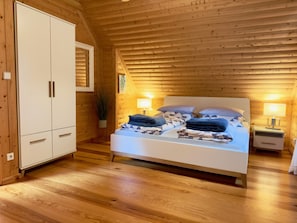 House | 2 bedrooms, individually furnished, bed sheets - Holiday Home in Poland Near Baltic Beach (Choczewo)