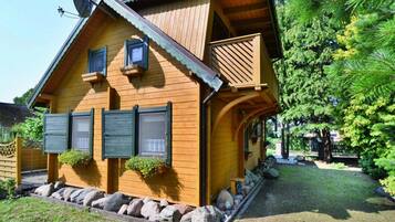 House | Bahagian luar