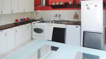 Apartment | Private kitchen