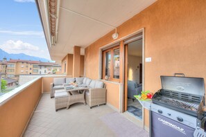 Apartment | 3 bedrooms, Internet