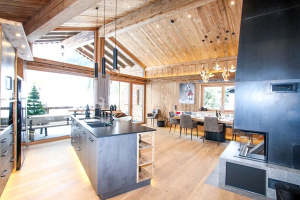 Chalet | Living area