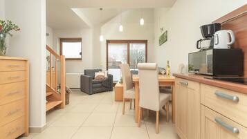 Apartment | Dining