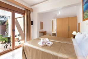 Room - Holiday Home in Kiotari With a Barbecue (Rhodes)