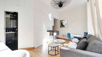 Comfort Apartment | Living area