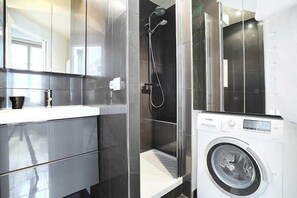 Comfort Apartment | Bathroom - Résidence Paris BRETONNERIE (Paris)
