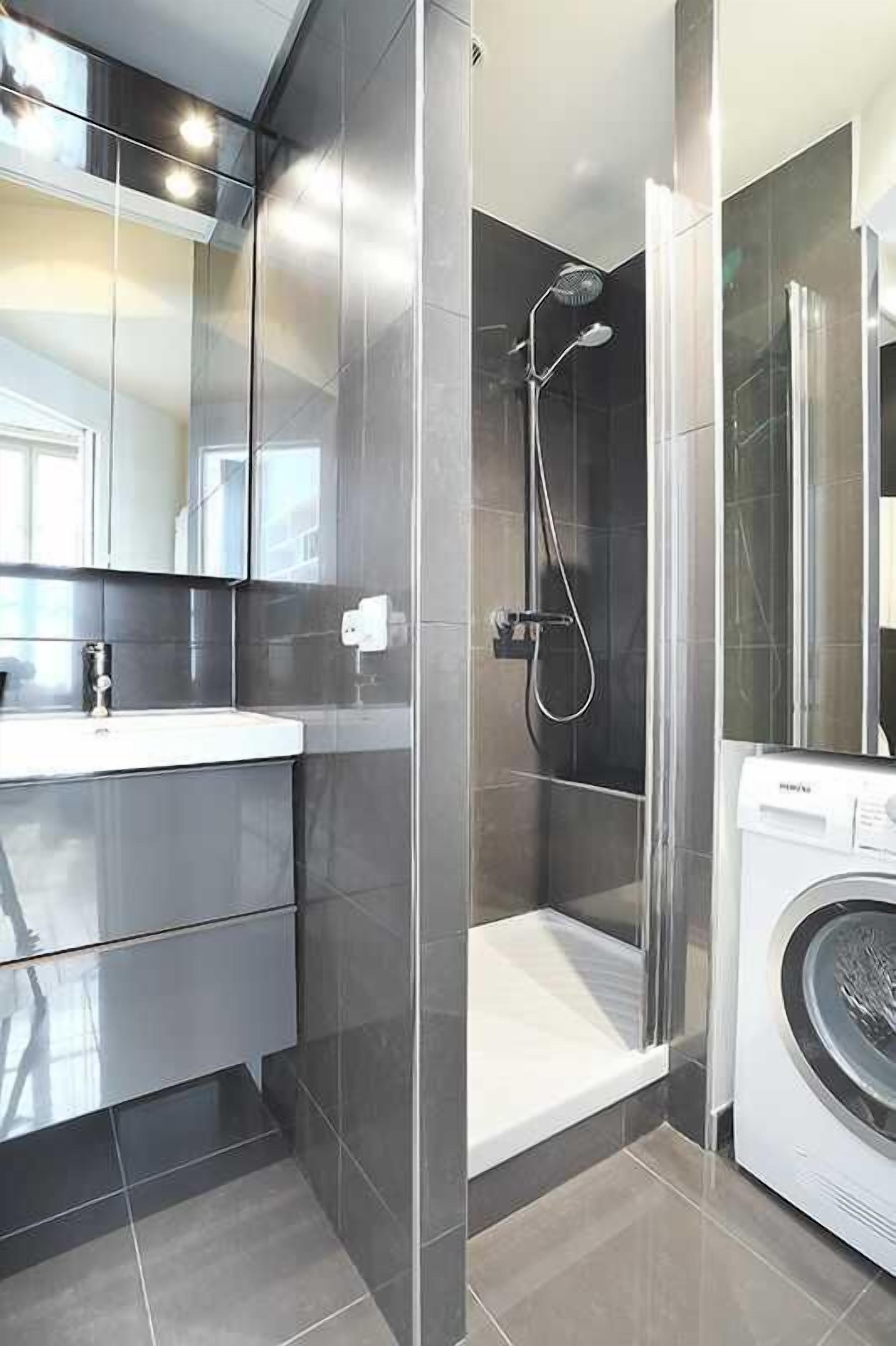 Comfort Apartment | Bathroom