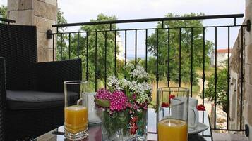 House | Balcony