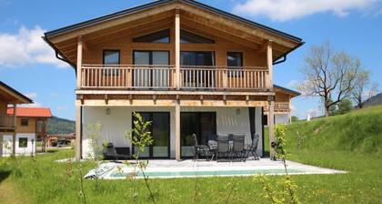 Chalet Max View mit Pool und Sauna