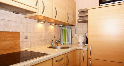 Bungalow in Warwerort Near Wadden Sea Park