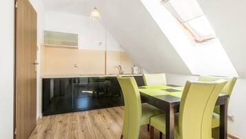 Appartamento | Cucina privata | Seggiolone