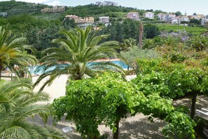 Apartment | Pool | Outdoor pool