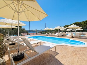 Apartment | Pool