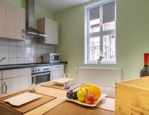 Apartment | Eigene Küche | Hochstuhl