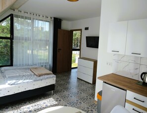 Apartment | 1 bedroom, bed sheets